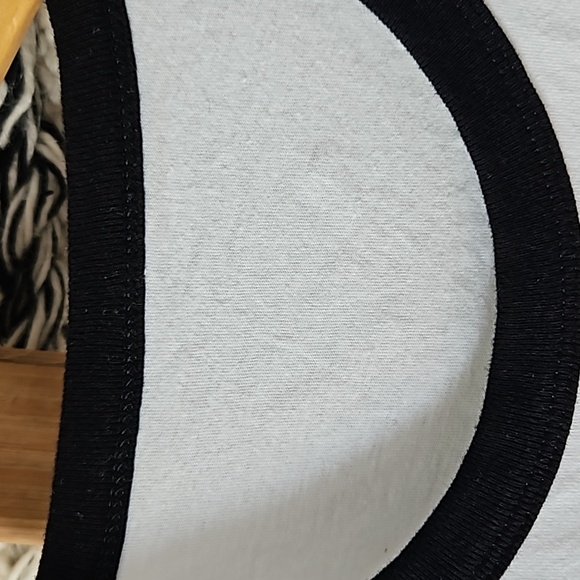 MONTANA Graphic Ringer T-shirt - Picture 3 of 4